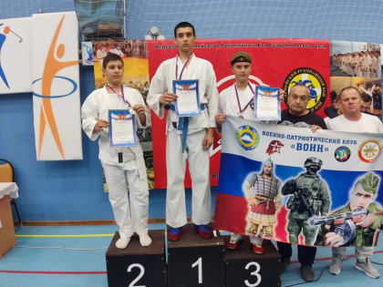 7 медалей завоевали воспитанники военно-патриотического клуба «Воин» Карачаево-Черкесии на Фестивале по армейскому рукопашному бою
