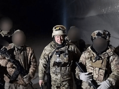 Нацисты пожирают сами себя: На Украине начались неожиданные бои. ЧВК «Вагнер» прорвала оборону за Соледаром: ЧВК Вагнер продолжают наказывать ВСУ. Захвачено множество пленных, в то