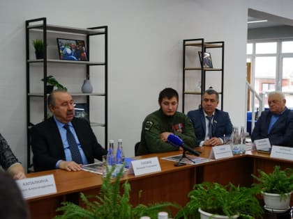 Карачаево-Черкесию посетил знаменитый тренер Валерий Газзаев