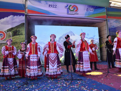 Северо-Кавказский фестиваль детского художественного творчества «Зори Кавказа»