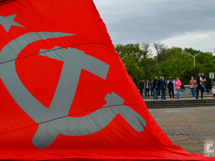 Мы собираем последние новости о происходящем вокруг СВО на Украине на 1 октября (постоянно обновляем). Сводки, комментарии, информация военкоров и экспертов