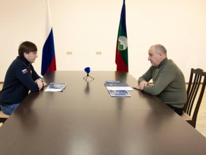 Министр просвещения РФ Сергей Кравцов позитивно оценил качество и сроки выполнения федеральных программ в сфере образования в Карачаево-Черкесии
