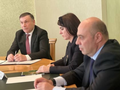Члены Правительства КЧР по поручению Рашида Темрезова провели первую из цикла встречу с семьями участников СВО