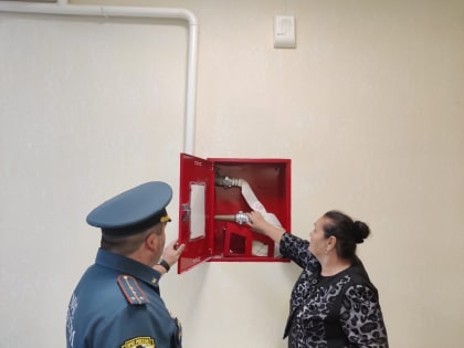 Сотрудники МЧС проводят профилактические мероприятия на объектах культуры