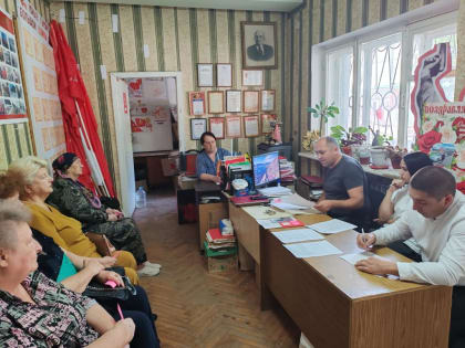 Второй этап отчетно-выборной Конференции Зеленчукского районного отделения КПРФ Карачаево-Черкесии выдвинул кандидатов в депутаты на предстоящие 8 сентября выборы Совета Зеленчукск