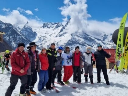 В Домбае Карачаево-Черкесии прошло открытое первенство по горным лыжам