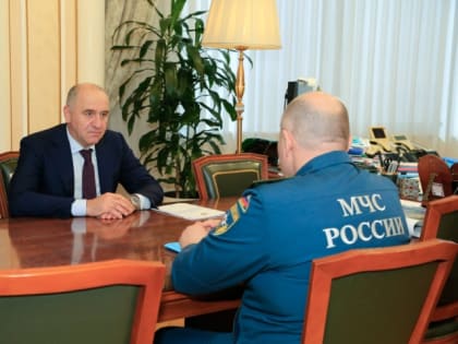 Состоялась встреча Главы КЧР Рашида Темрезова и Министра по делам гражданской обороны, чрезвычайным ситуациям и ликвидации последствий стихийных бедствий Александра Куренкова