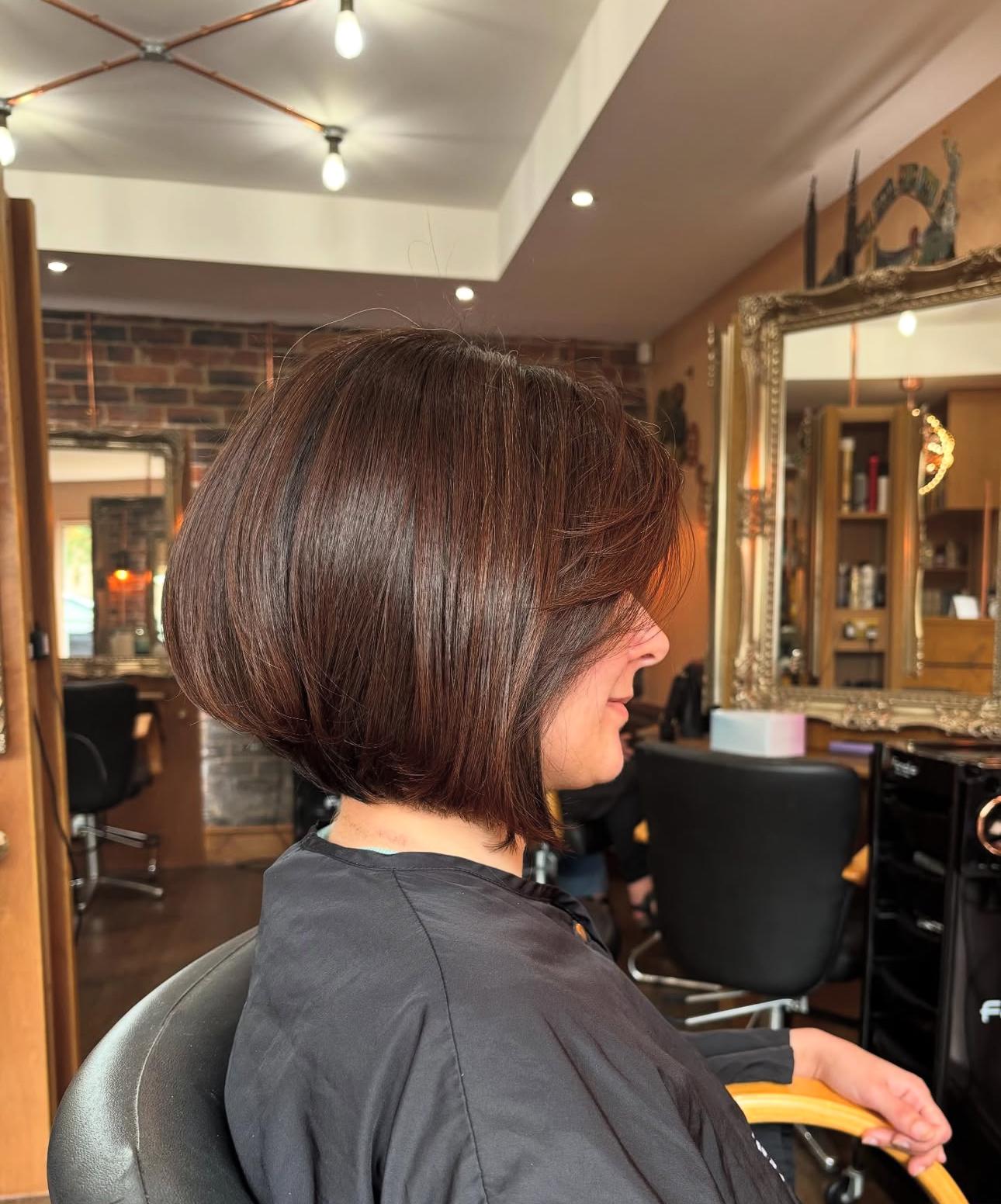 Cut & blow dry (short hair)