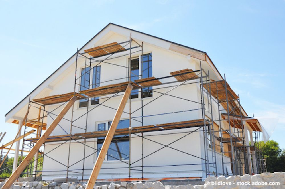 Fassade wird verputzt und gestrichen