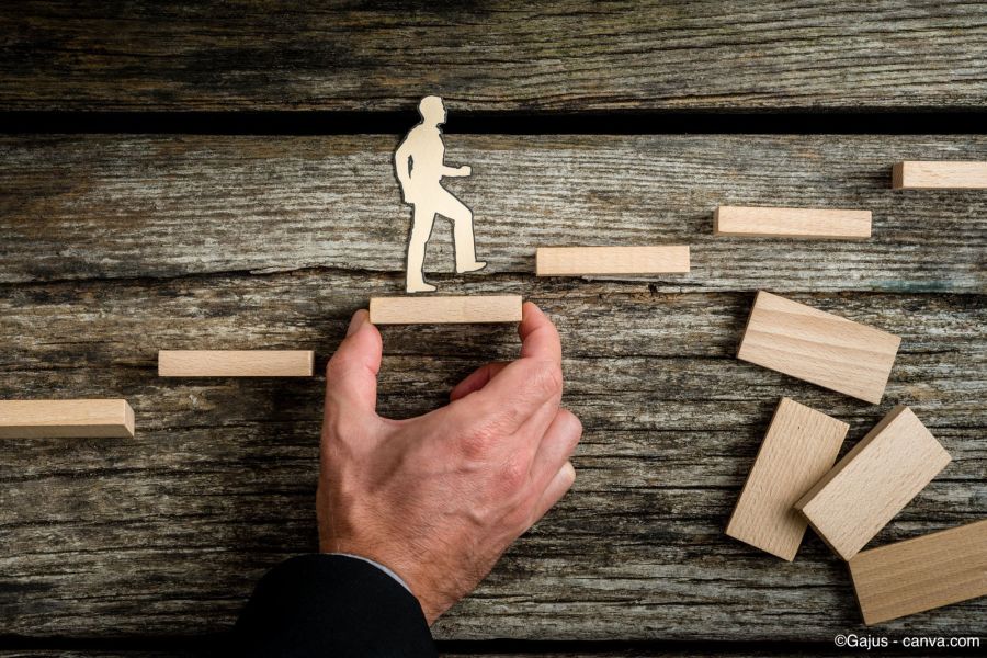 Concept d'un escalier en bois