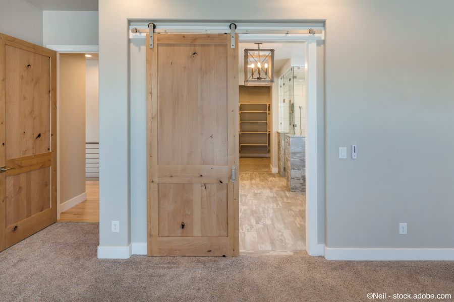 Moderne rustikale Bauernhaus-Schiebetür