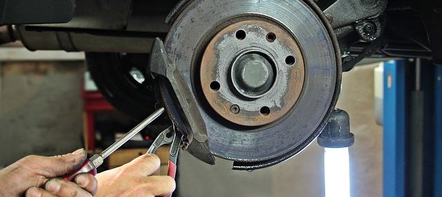 Fachmännischer Autoservice