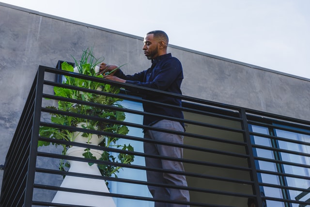 Metallbau Balkon  5 Tipps Installation  und Pflege von 