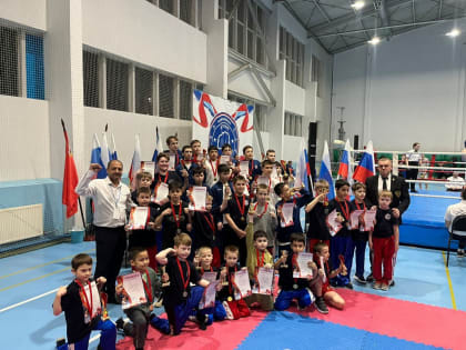 В Ленинском округе прошел турнир по кикбоксингу «Слава Отечеству»