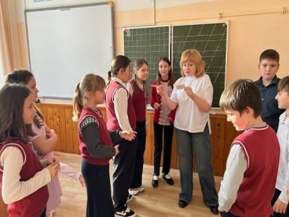 В Старониколаево прошёл литературно-игровой час