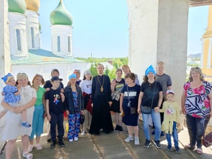 Экскурсия по Коломенскому Кремлю для беженцев