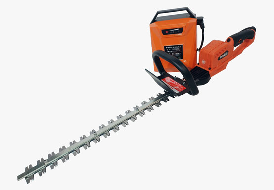 BEEGEES HEDGE TRIMMER