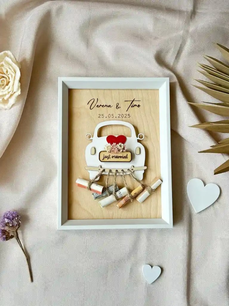 Holzbilderrahmen mit Gravur - casafancelli