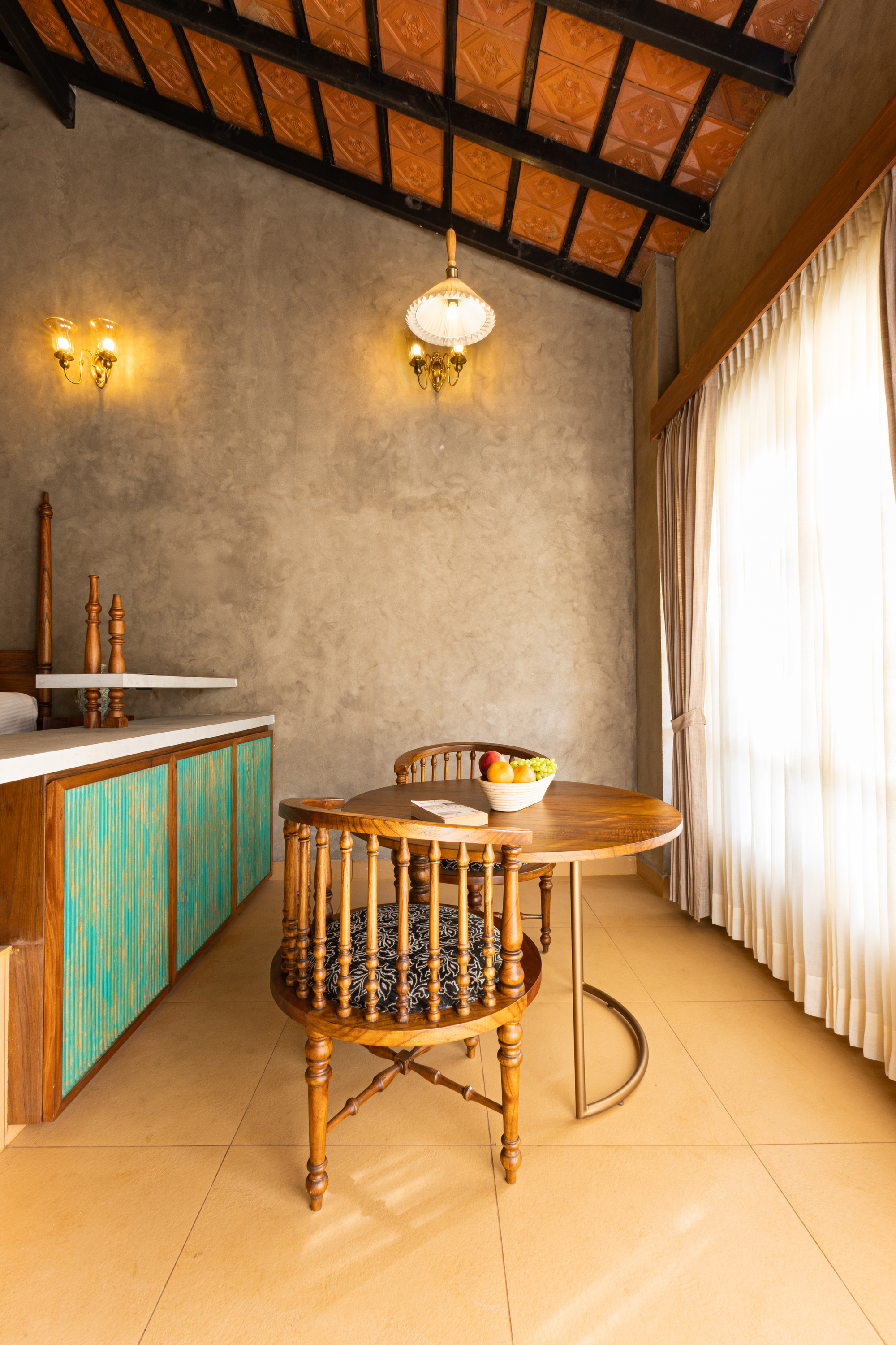 Premium Lake View Duplex Suite  4