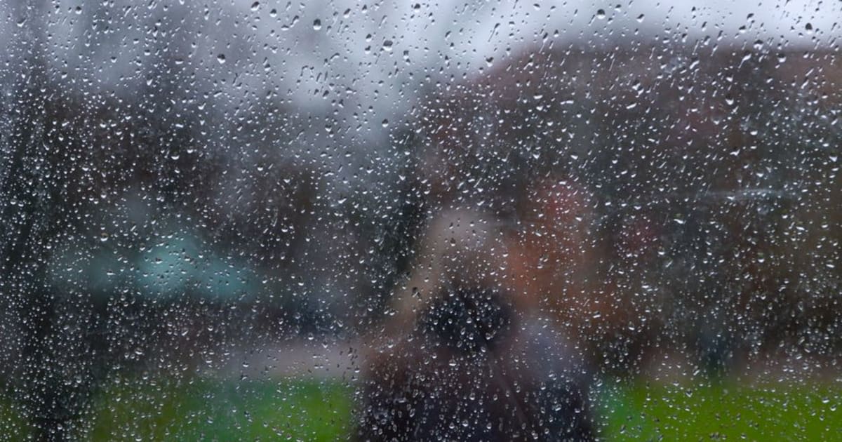 Що карти Таро бачать, коли ти сама ще не готова визнати правду