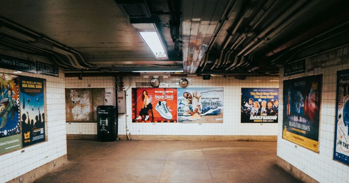 Що каже сонник: сльози уві сні — це добре чи погано?