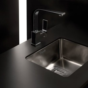 JOHNSON QUADRA Q 37 (37x34x17,5)