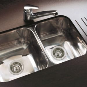 JOHNSON R 63 (63,8x37x15)