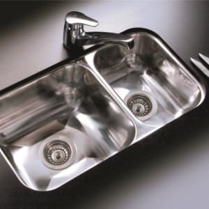 JOHNSON R 37 (63,3x34x15)