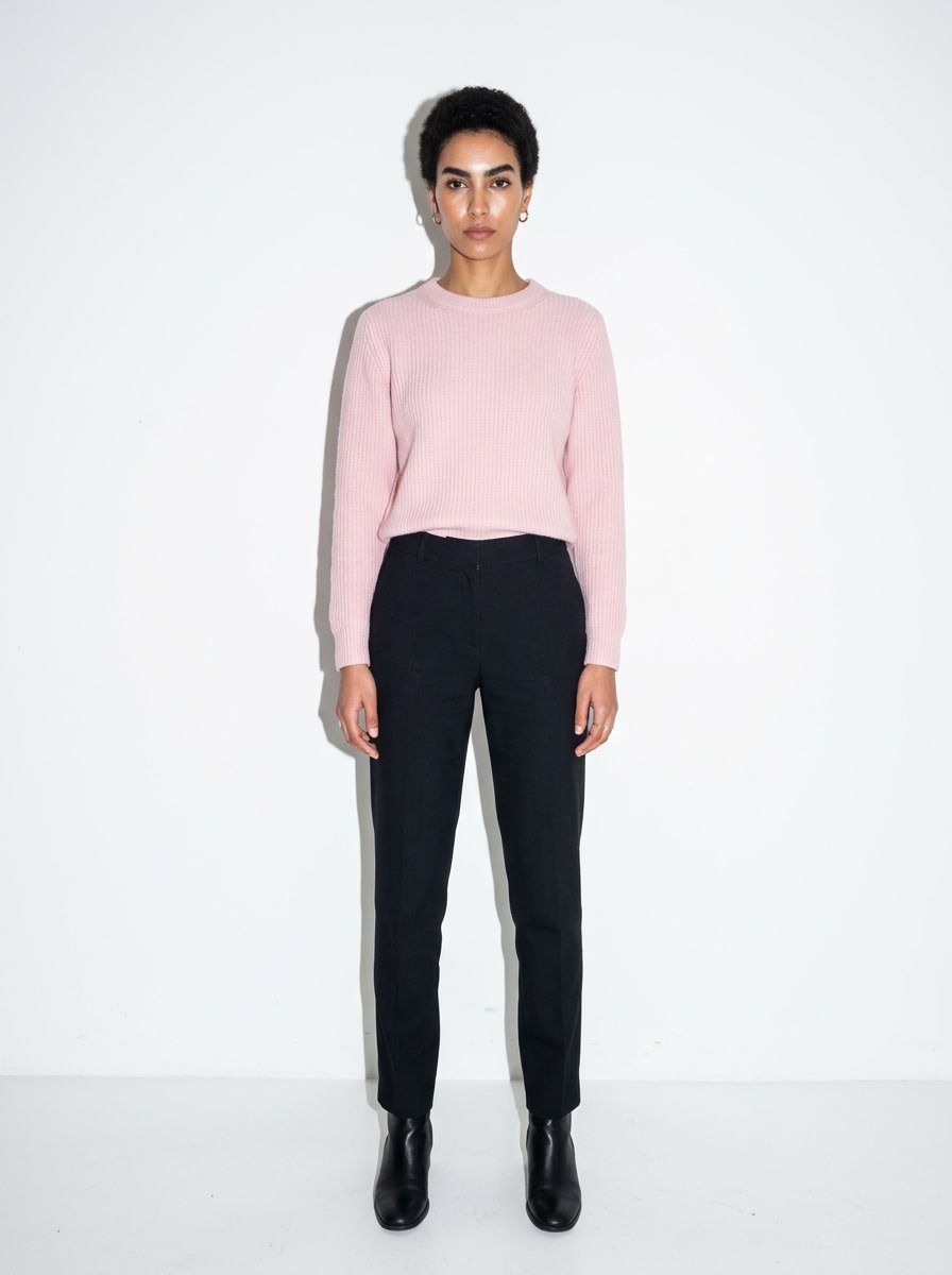 High-fashion model — 18/21