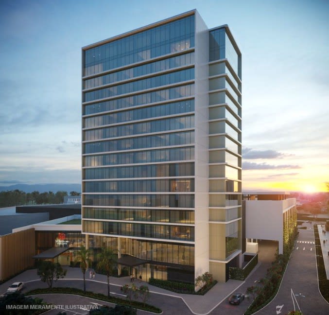 Recife MedCenter facade - another angle