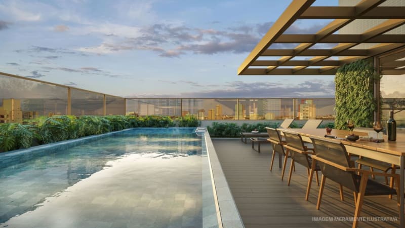 Rooftop pool at Square Rosarinho