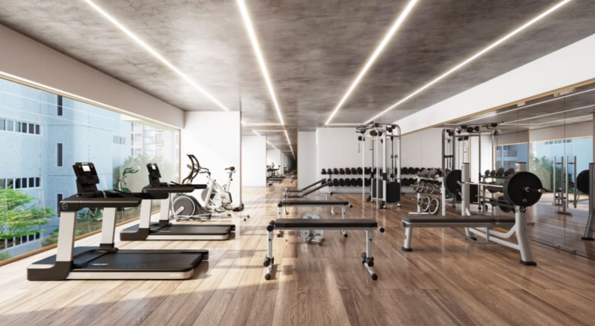 Panoramic equipped gym