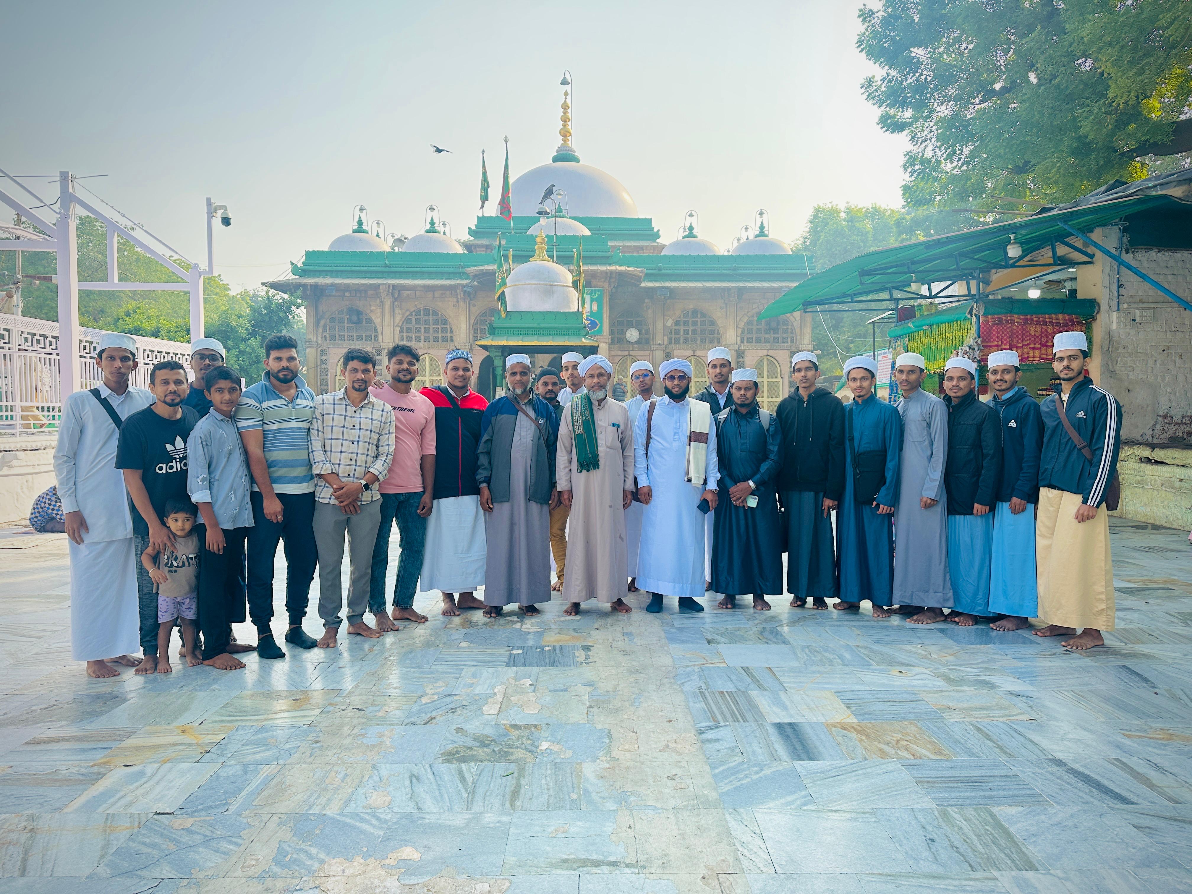Gallery image -  - SIRAJUL IRFAN