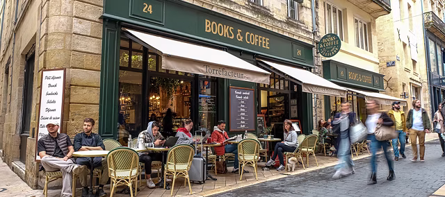 Books & Coffee