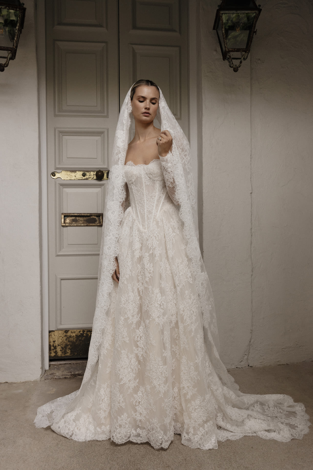 Hera Couture portfolio 3