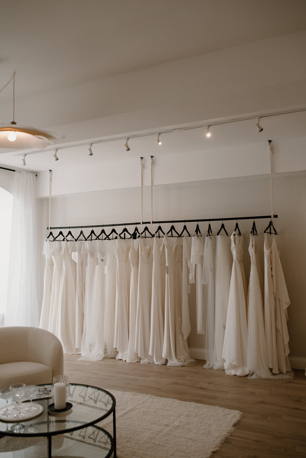 Willow & White Bridal Atelier photo 4