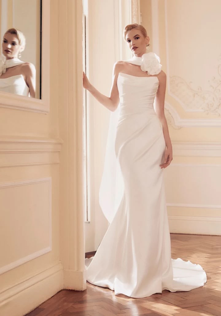 Ellis Bridals portfolio 5