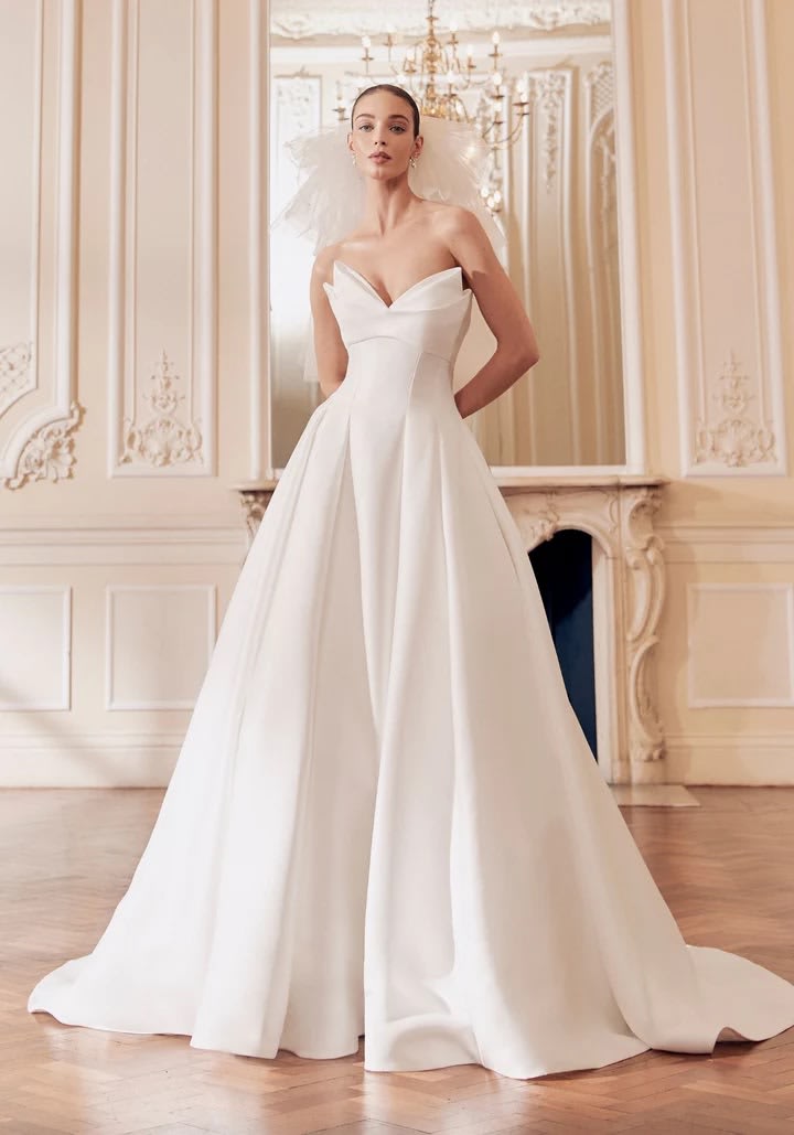 Ellis Bridals portfolio 1