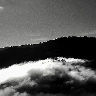 smartphone photography blurred black&white