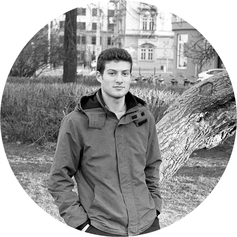 My name is Marco and I am an Italian guy with an interest in photography. For the love of photography and the necessity to shoot something, during the quarantine period caused by COVID-19, I have created this page. I shoot mainly on black & white film.