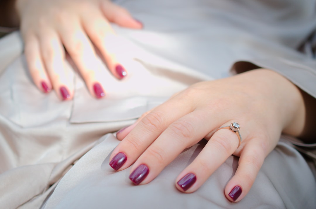 red nails vietnamese woman elegant hands