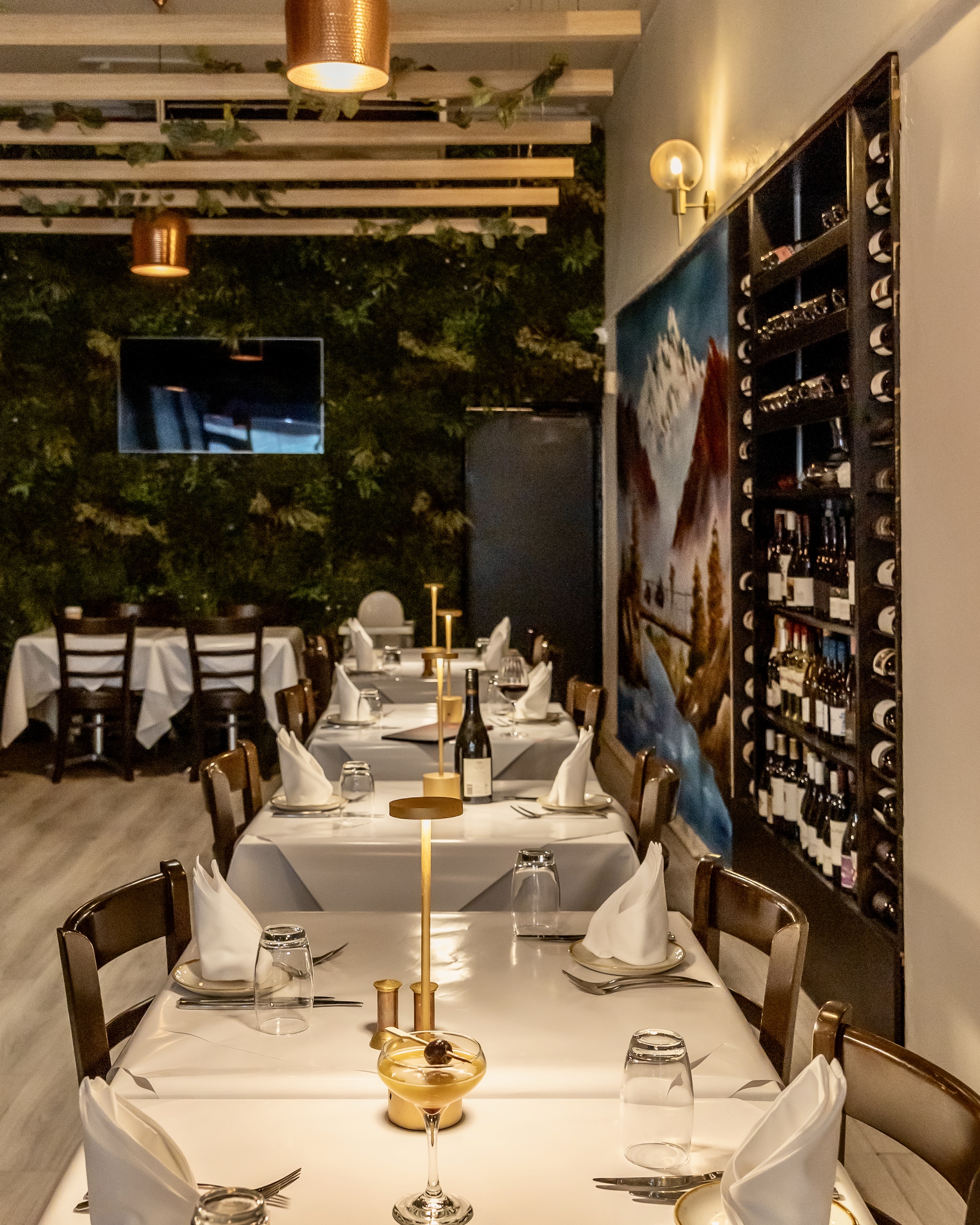 Port Melbourne — Aagaman restaurant