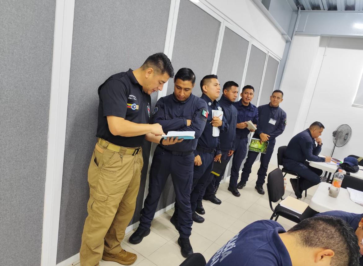 Pro Defensa CIPOL Presente en la Profesionalización Policial