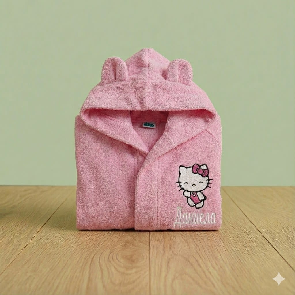Персонализиран детски халат – Розов с Hello Kitty