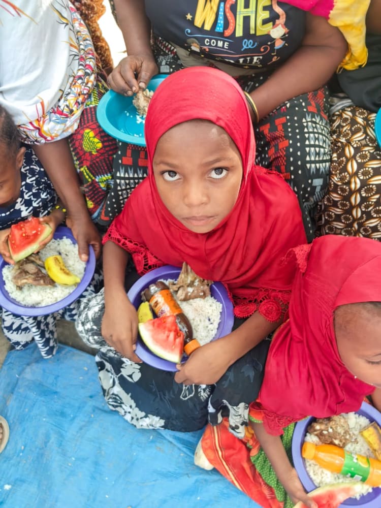 خَروف كَبير بالطَعام (حَجم مُميز) 17