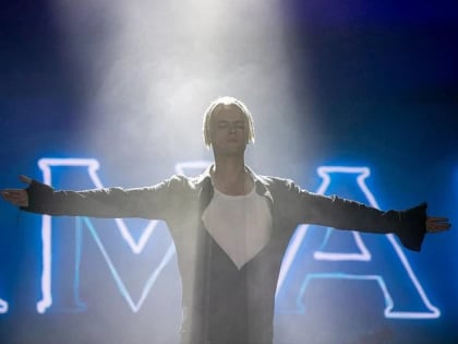 SHAMAN попал в черный список Латвии за поддержку СВО