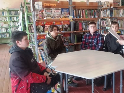 Островской СБФ: «Кем быть?» (12+)