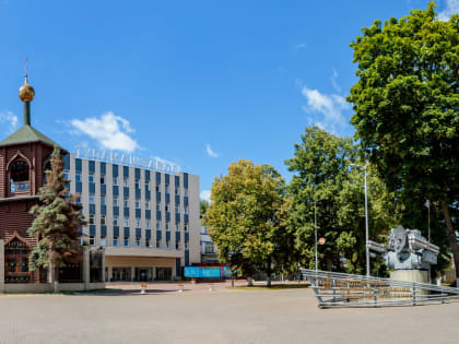 Премии Вадима Усова и Виталия Романова