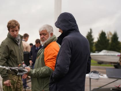 Алексей Дюмин – операторам БПЛА: «Спасибо, что находитесь в строю защитников нашего Отечества»