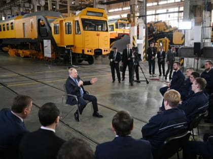 Президент Республики Беларусь наблюдал за поездкой Владимира Путина в Тулу